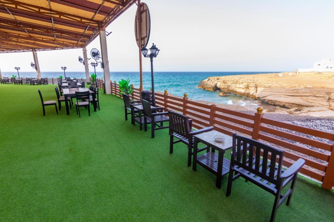 Sur Bandar Al Ayjah Hotel Apartments Экстерьер фото