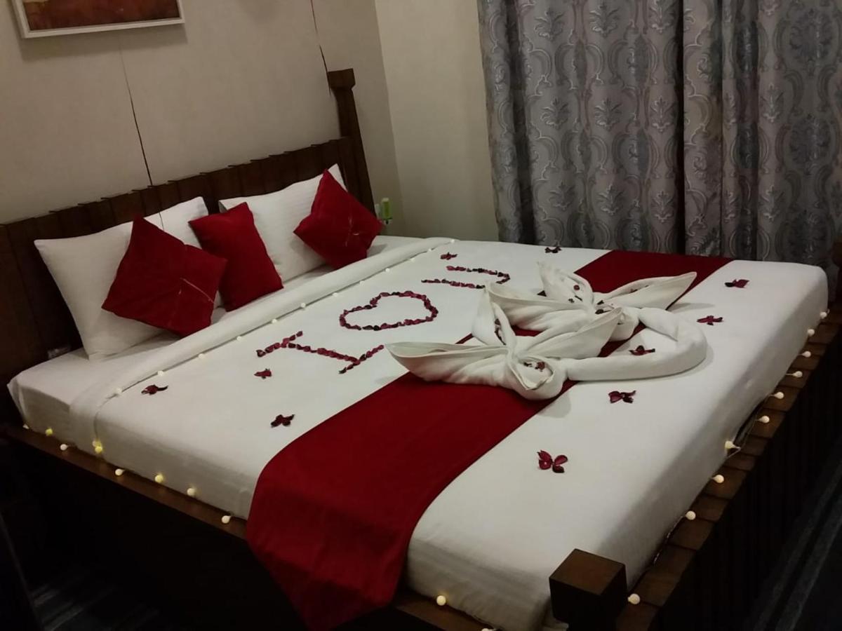 Sur Bandar Al Ayjah Hotel Apartments Экстерьер фото