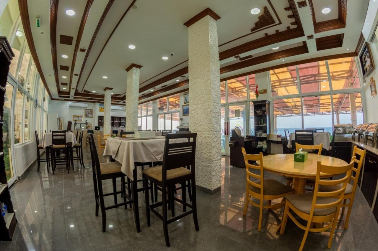 Sur Bandar Al Ayjah Hotel Apartments Экстерьер фото