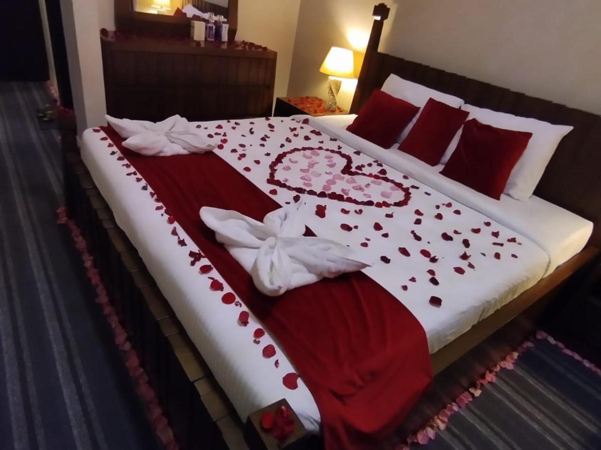 Sur Bandar Al Ayjah Hotel Apartments Экстерьер фото