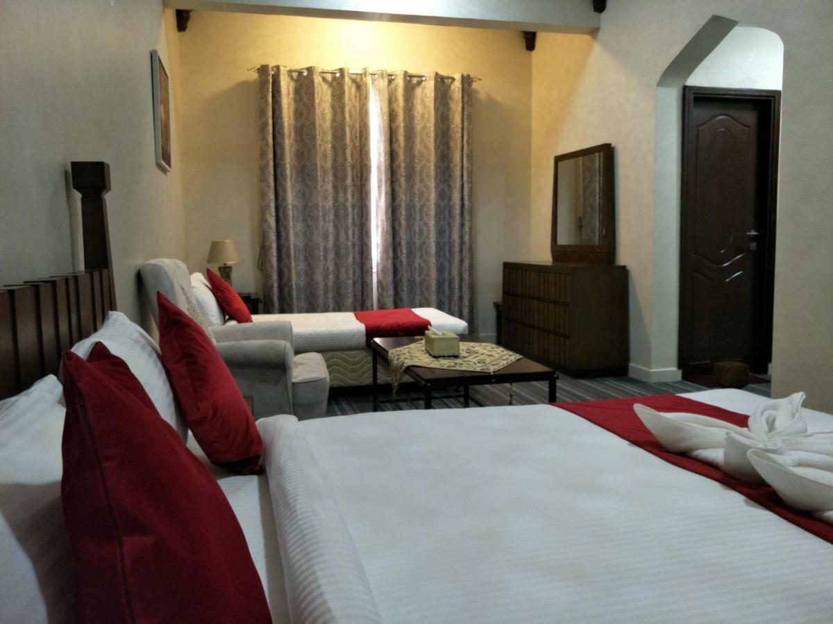 Sur Bandar Al Ayjah Hotel Apartments Экстерьер фото