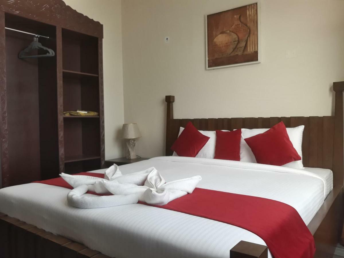 Sur Bandar Al Ayjah Hotel Apartments Экстерьер фото